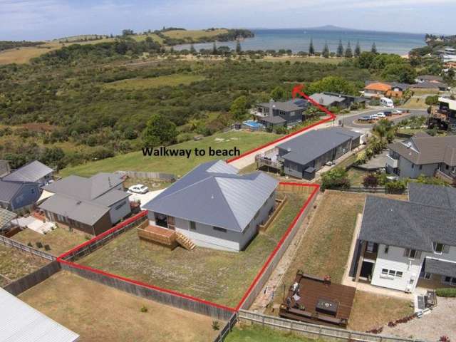 56 Kotanui Avenue Army Bay_3