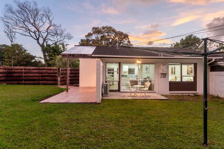 3/14 Commodore Drive Lynfield_1