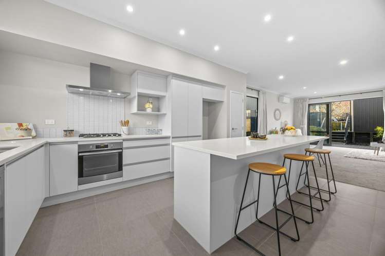 10 Kapia Road_3