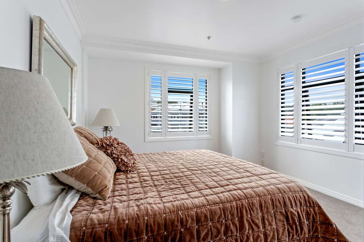 4J/118 Gladstone Road_3