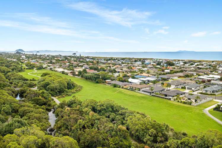 44 Butterworth Crescent Papamoa_3