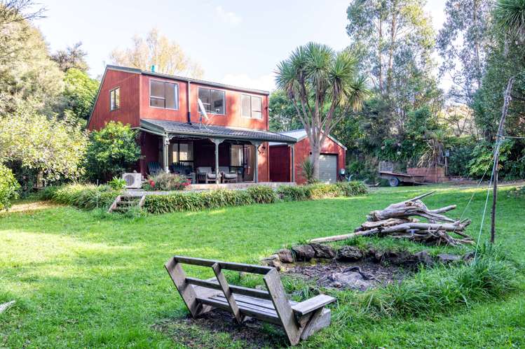 1399 Pack Spur Road Mataikona_19