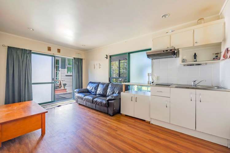 438 Don Buck Road Massey_14