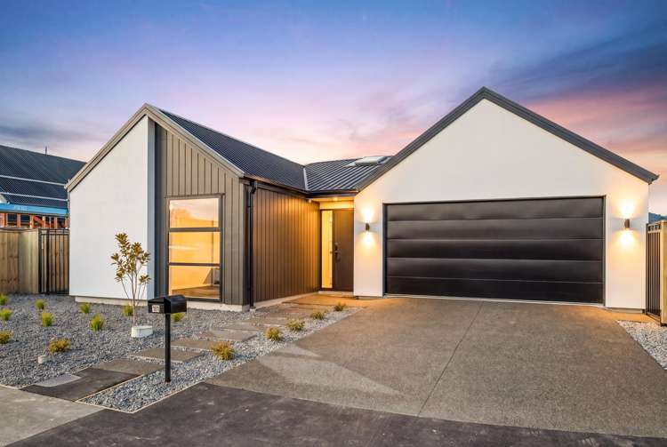 11 River Stone Drive_0