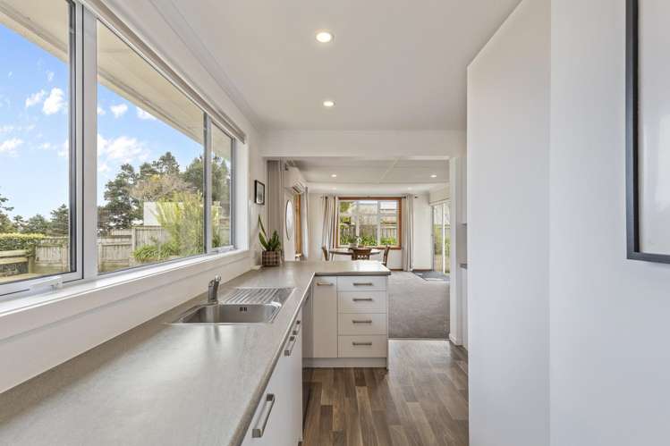 106b Seaview Road Westown_9