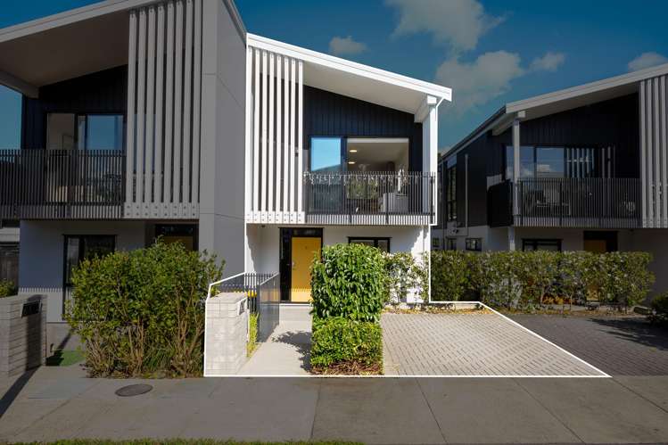 5 Awamarino Way Westgate_0