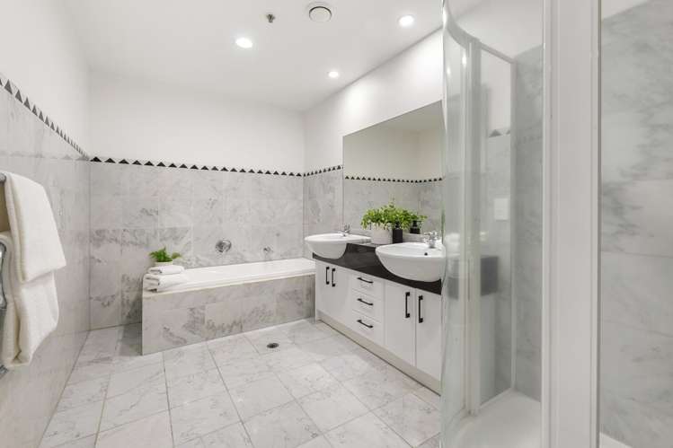 GB/5 The Promenade Takapuna_15