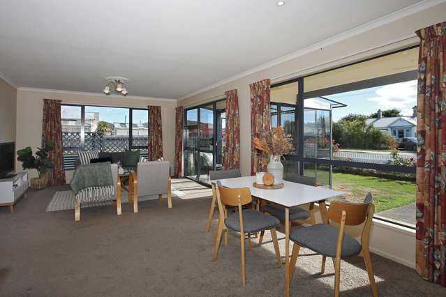 115 Havelock Street Riverton_4