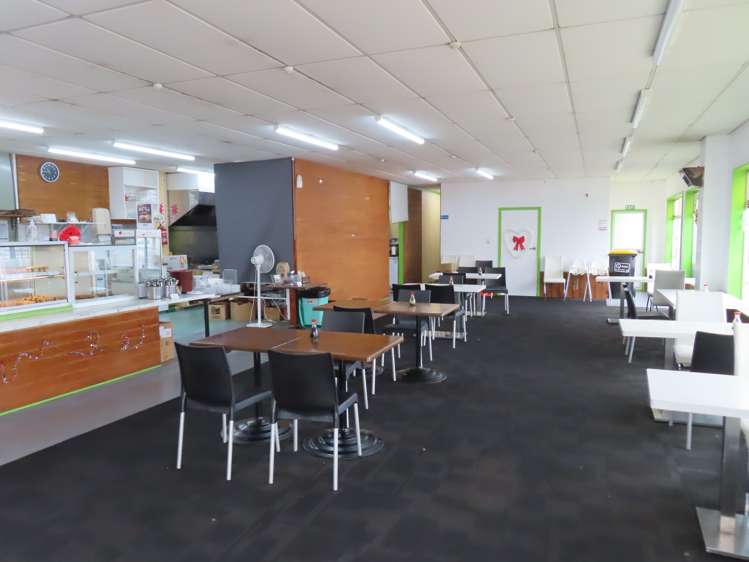 140 High Street Dannevirke_5