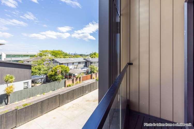 4/54 Taharoto Road Takapuna_14