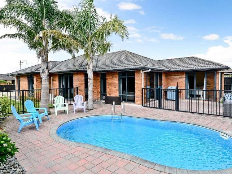 33 Winchester Place Rototuna North_1