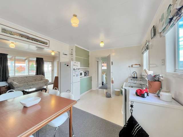 7 Maryburn Road Twizel_4