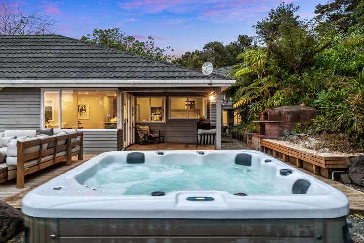 596 Leigh Road Whangateau_20