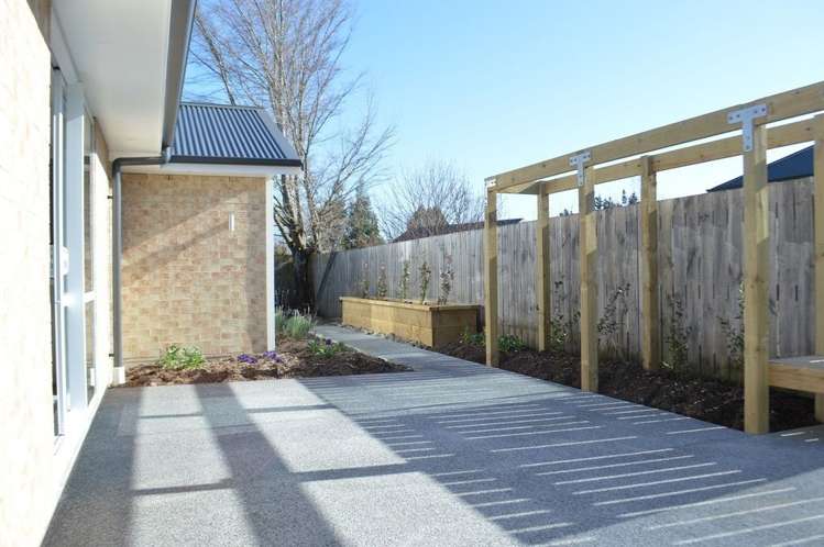 33 Rexwood Street Carterton_15