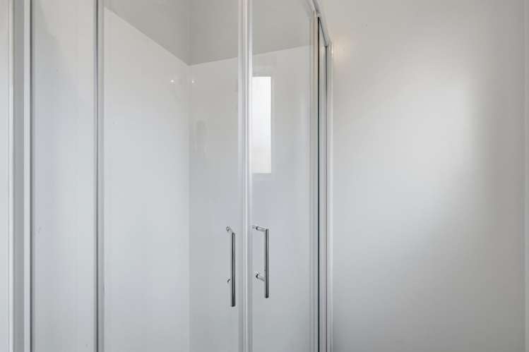 1-4/158 Crinan Street Appleby_21