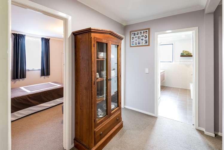 2 Charles Crescent Putaruru_14