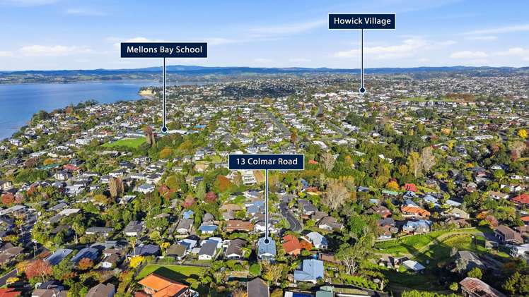 13 Colmar Road Mellons Bay_37