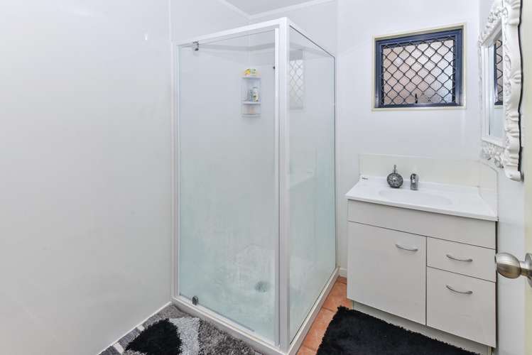 12 Manston Road Mangere_7