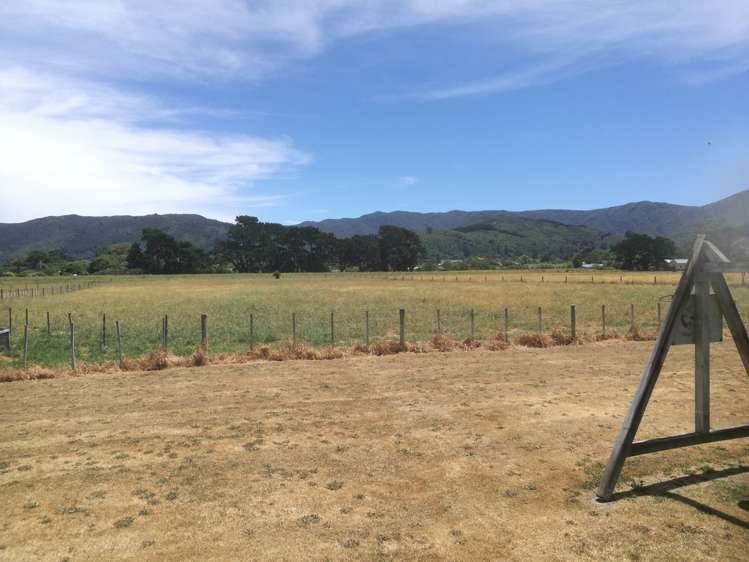 23 Boundary Road Featherston_20