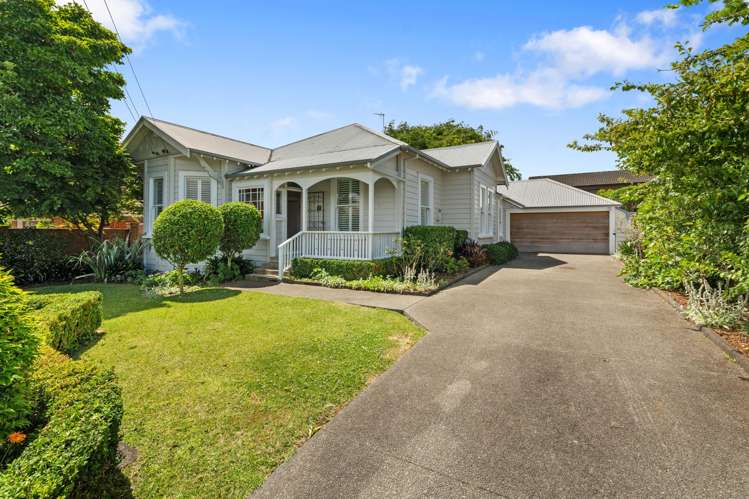 21 Queen Mary Avenue Epsom_3
