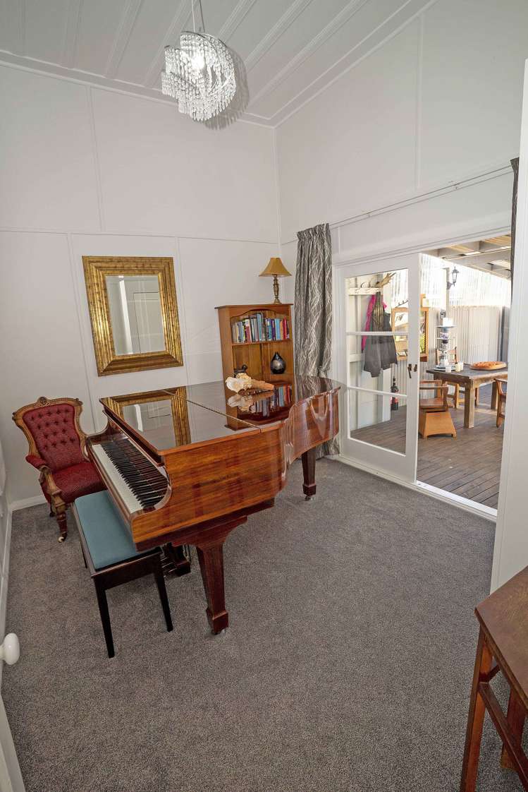 61 Queen Street Westport_5