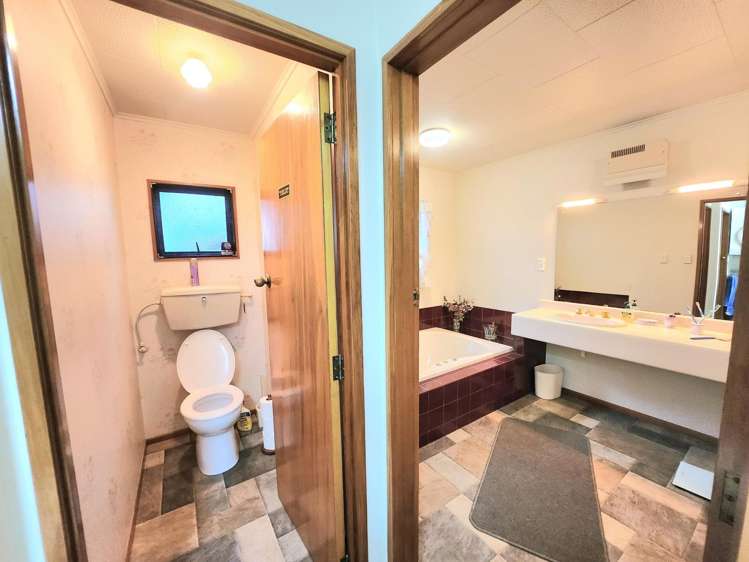 16 Coronation Street Moeraki_9