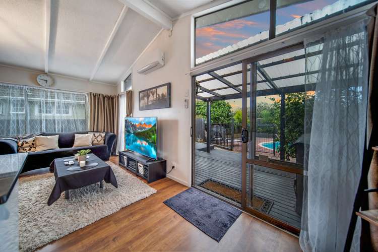 424 Roscommon Road Clendon Park_5