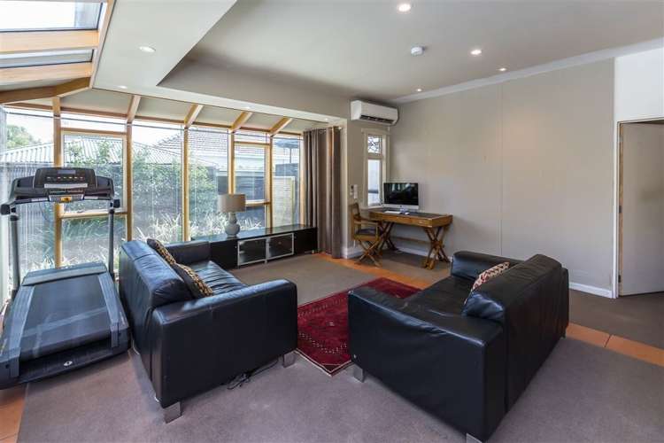 23 Devonport Lane Saint Albans_4