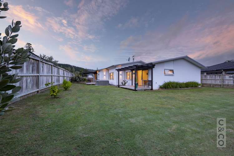 5 Mill Grove Riverhead_22