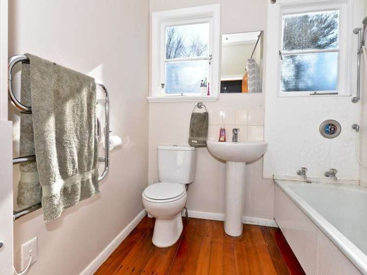 67a Dey Street Hamilton East_14