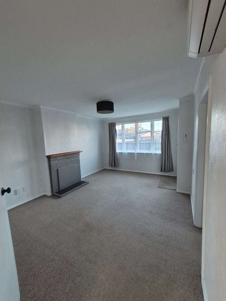 20A Camp Street Silverstream_1