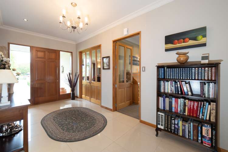 17 Country Place Allenton_10