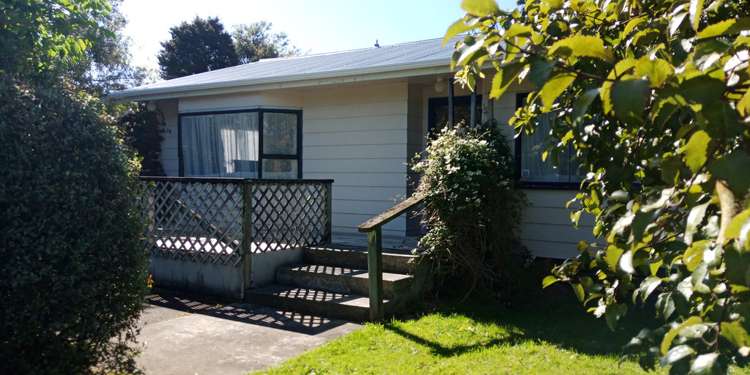 15 Lyon Street Featherston_12