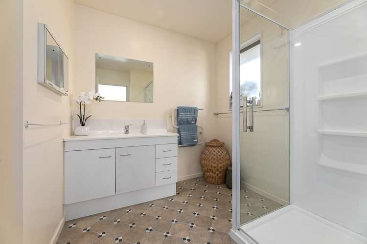 26 Hilton Place Blenheim Central_14