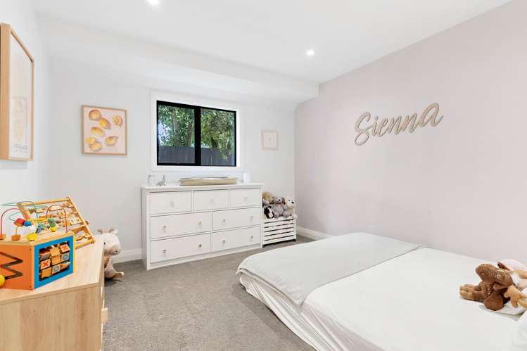 2/178 Landscape Road Mount Eden_14