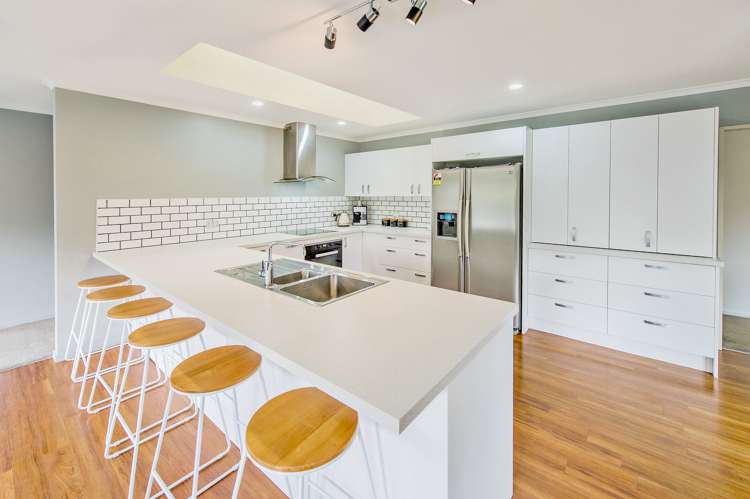 6 Stanwood Grove Darfield_6