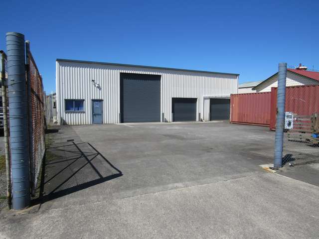 WORKSHOP/WAREHOUSE - FOR LEASE