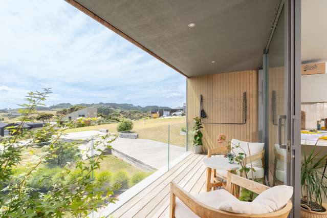3/25 Rangitahi Road Raglan_4