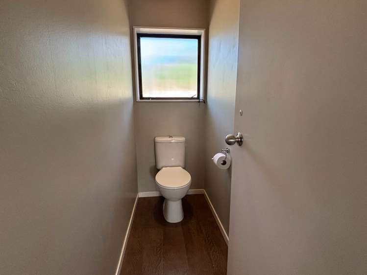 3 Pickwick Parade Mellons Bay_8