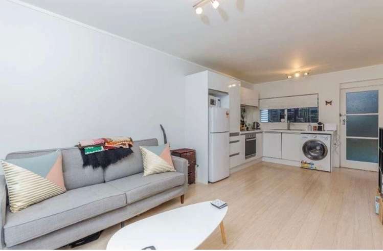 4/11 Kingsway Avenue_0