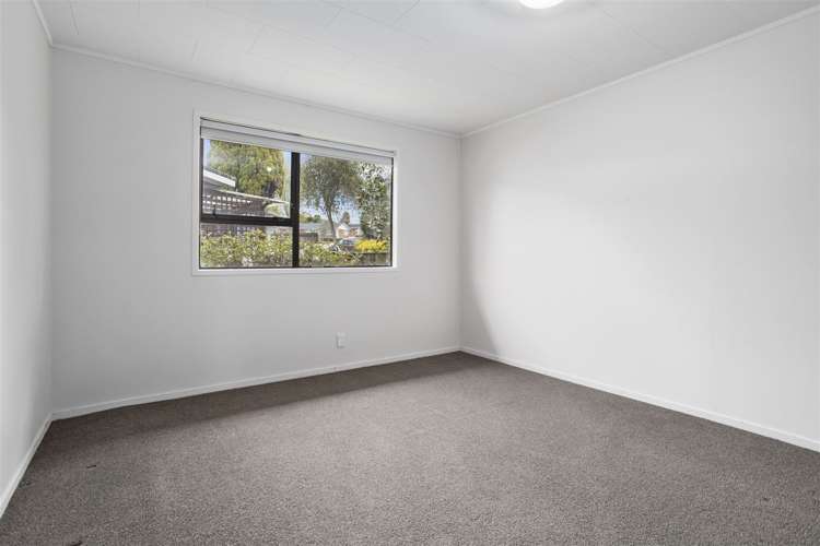 30 Beechdale Crescent Pakuranga Heights_5