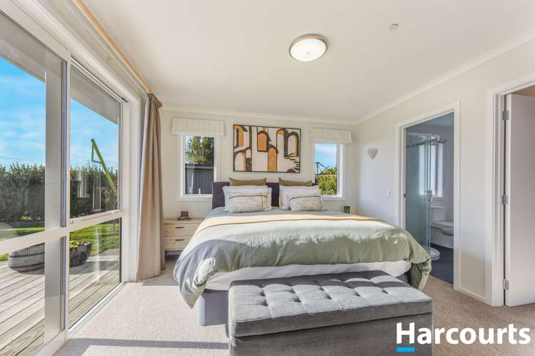 8 Mount Arthur View Redwood Valley_14