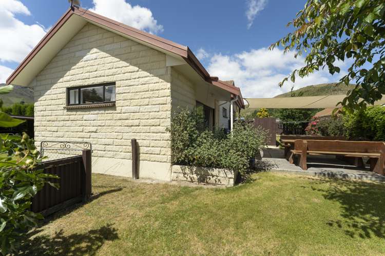 47 Black Peak Road Omarama_18