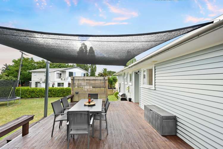 82 Ranui Street Dinsdale_13