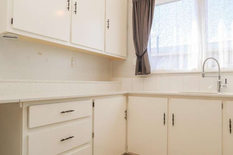 90 Domett Esplanade Cobden_3