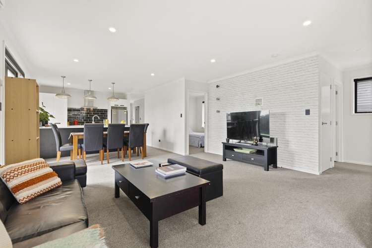 1 Abernethy Way Patumahoe_9