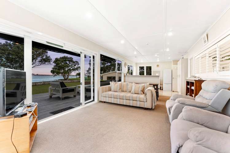 30 Harbour View Road Point Wells_8