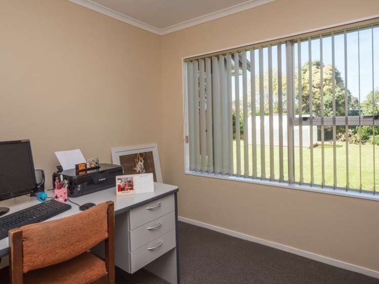 10 Ponderosa Place Opunake_22