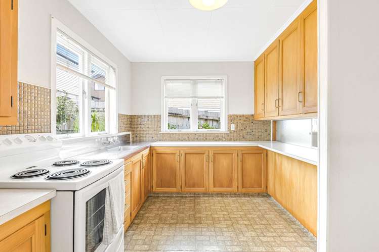 5 Valron Road Te Atatu South_4