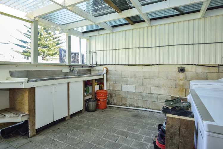 10 Kuku Avenue Mahia_17